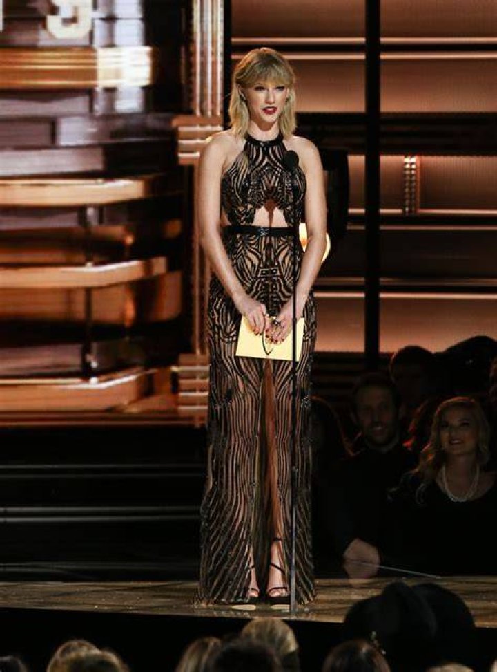 2016 CMAs Best Moments — See The CMA Awards Show Highlights
