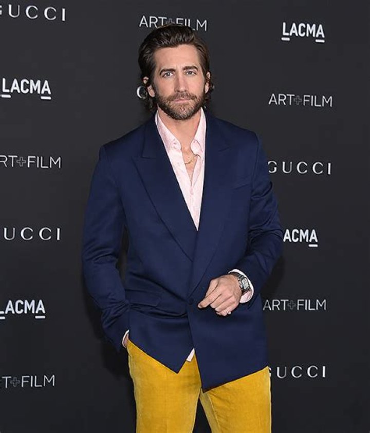 Ali Fedotowsky Says Jake Gyllenhaal Made Her Cry On Red Carpet – Hollywood Life
