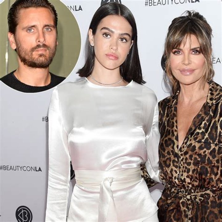 Amelia Gray Hamlin, 19, Gushes She’s ‘Thankful’ For Scott Disick, 37, Amidst Romance Speculation