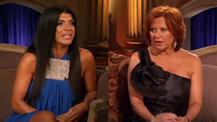 Andy Cohen Says He Asked Caroline Manzo To Return To ‘RHONJ’ – Hollywood Life