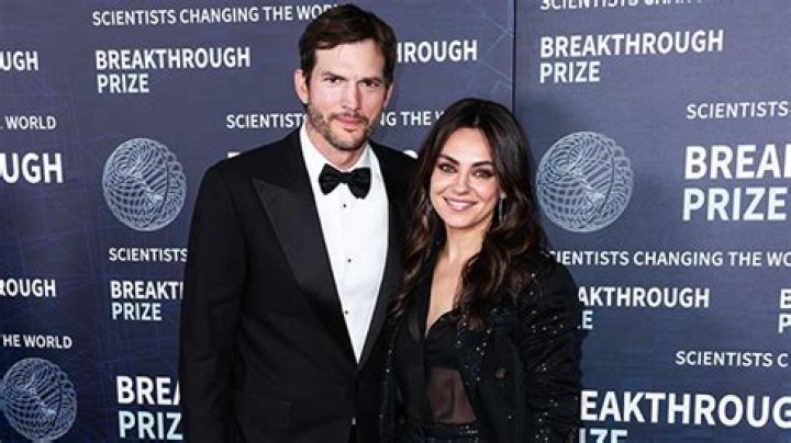Ashton Kutcher & Mila Kunis Invite Strangers To Beach House: Video – Hollywood Life