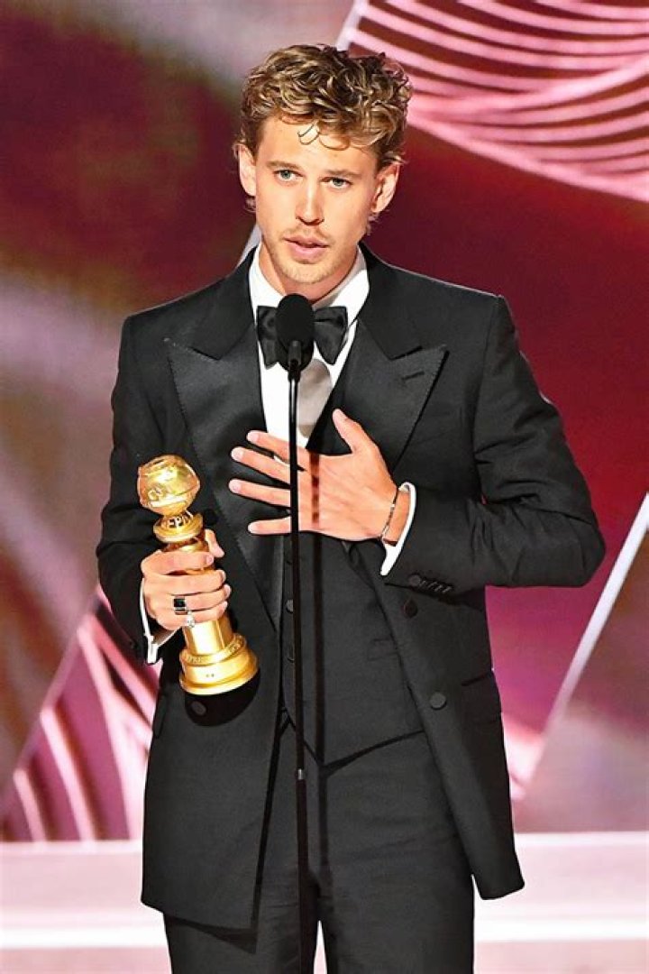 Austin Butler Denies Sound Like Elvis After Golden Globes Win – Hollywood Life