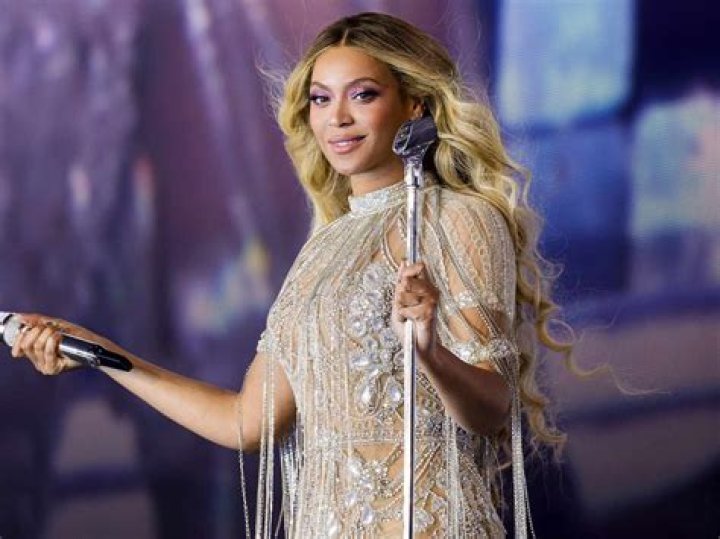 Beyonce Baby #2: Did She Confirm Pregnancy During Her Concert?