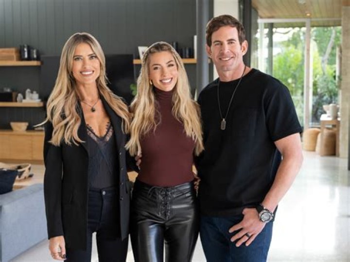 Christina El Moussa Demands ‘Flip Or Flop’ Producers Dump To Tarek & Pay Her $1 Million