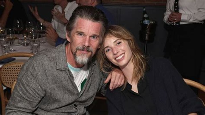 Ethan Hawke Recalls Directing Daughter Maya’s Sex Scene in ‘Wildcat’ – Hollywood Life