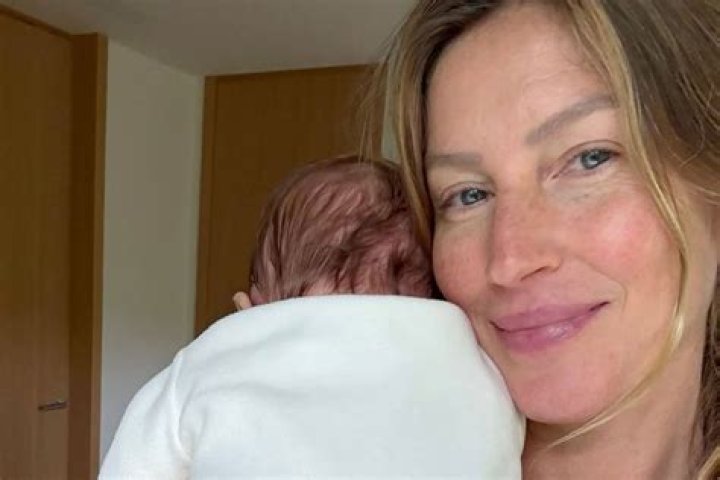 Gisele Bundchen Rocks Crop Top As She Reunites With Joaquim Valente At Gym With Her Daughter