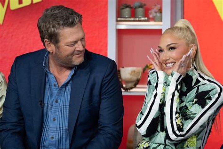 Gwen Stefani Shares Photo Of BF Blake Shelton Kissing Her Dad, Dennis, On The Cheek – See Cute Pic