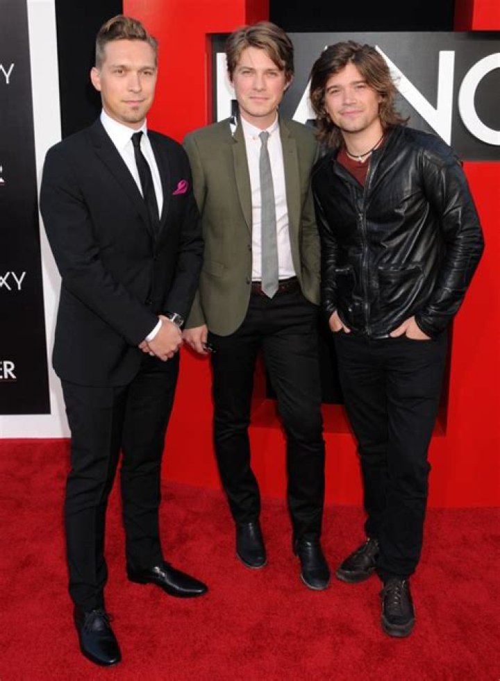 Hanson Through The Years: Photos – Hollywood Life