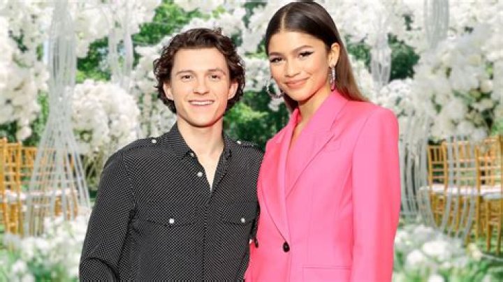 How Zendaya Banishes Breakouts — Her $3 Secret To A Zit-Free Face