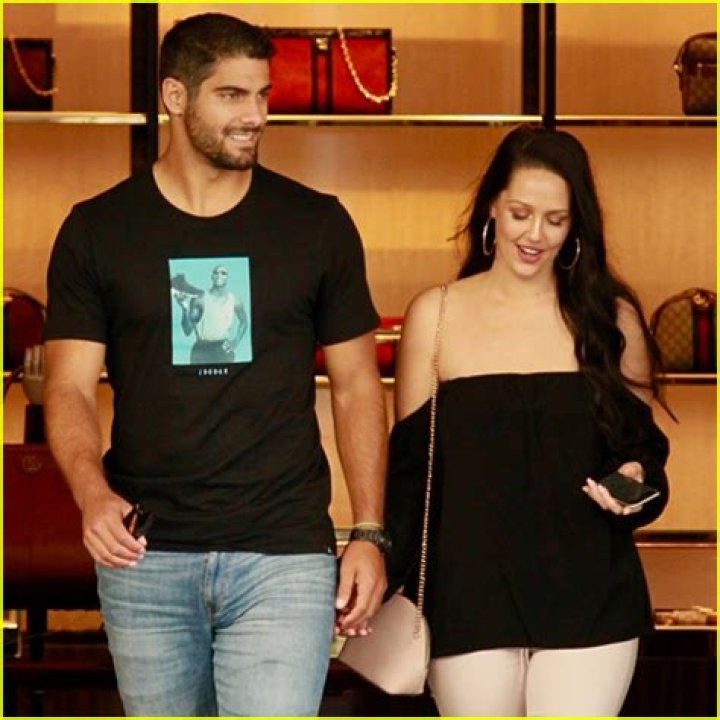 Jimmy Garoppolo Dating Porn Star Kiara Mia – Video Of Date Night – Hollywood Life