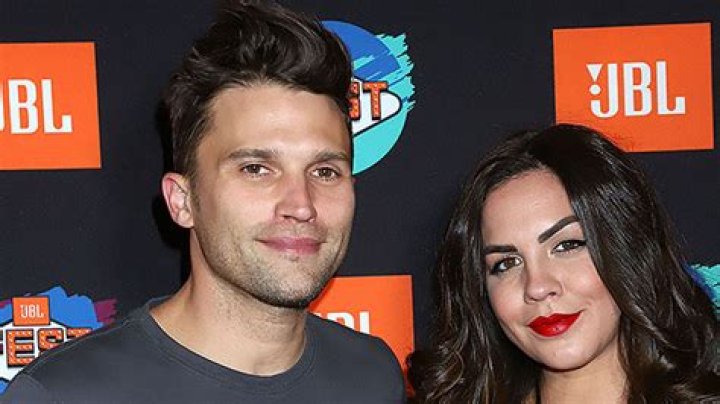 Katie Maloney Reacts To Tom Schwartz Split, Wants Love Again – Hollywood Life