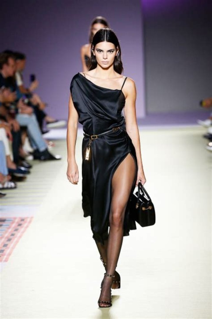 Kendall Jenner & Gigi Hadid’s Sexiest Runway Looks Of All-Time