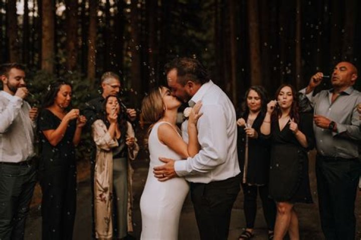 Kiss In The Woods In Pics – Hollywood Life