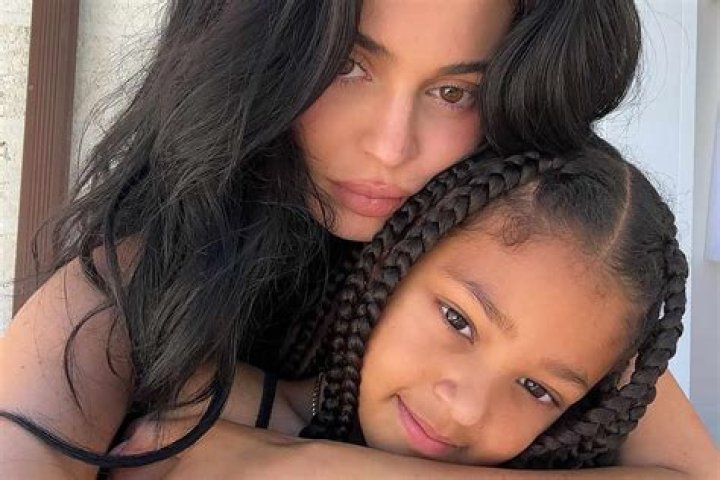 Kylie Jenner & Travis Scott’s Relationship Status Revealed Amid Fun-Filled Family Trip To Aspen With Stormi