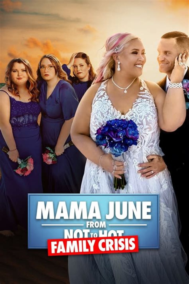 Mama June’s Pregnant Daughter Shows Off Baby Bump – Hollywood Life