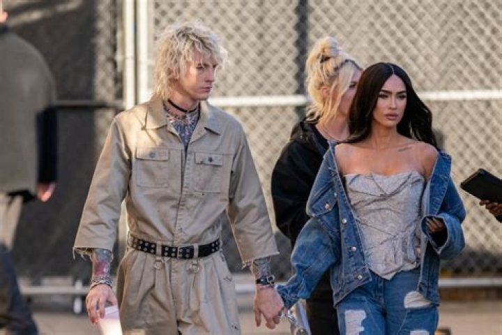 Megan Fox & Machine Gun Kelly Had ‘Big Fight’ & Are ‘Still Trying to Work’ on Their Relationship