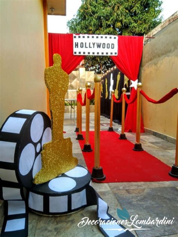 Photos Of Red Carpet – Hollywood Life