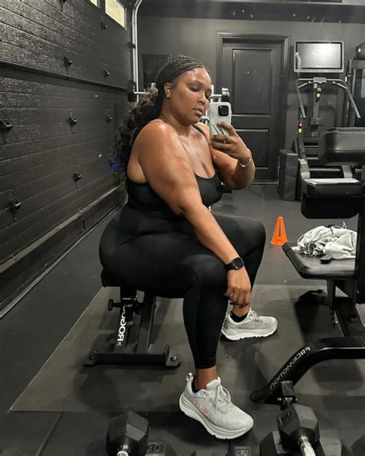 Rebel Wilson Reveals Slimmed-Down Figure In Tight Exercise Gear After ‘Crushing’ Sunday Workout