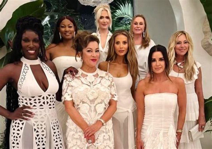 ‘RHOBH’ Cast’s Go-to Esthetician Reveals The Skincare Secrets He Used To Get Them ‘Camera Ready’