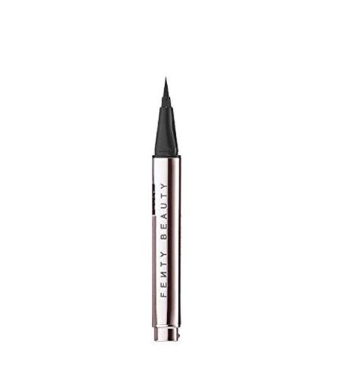 Rihanna’s Liquid Eyeliner is Long-Wearing & Highly Pigmented