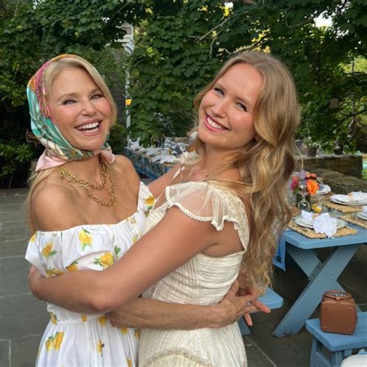 Sailor Brinkley-Cook Shares Her Sexiest Swimsuit Pic Yet — Following In Mom’s Christie’s Footsteps
