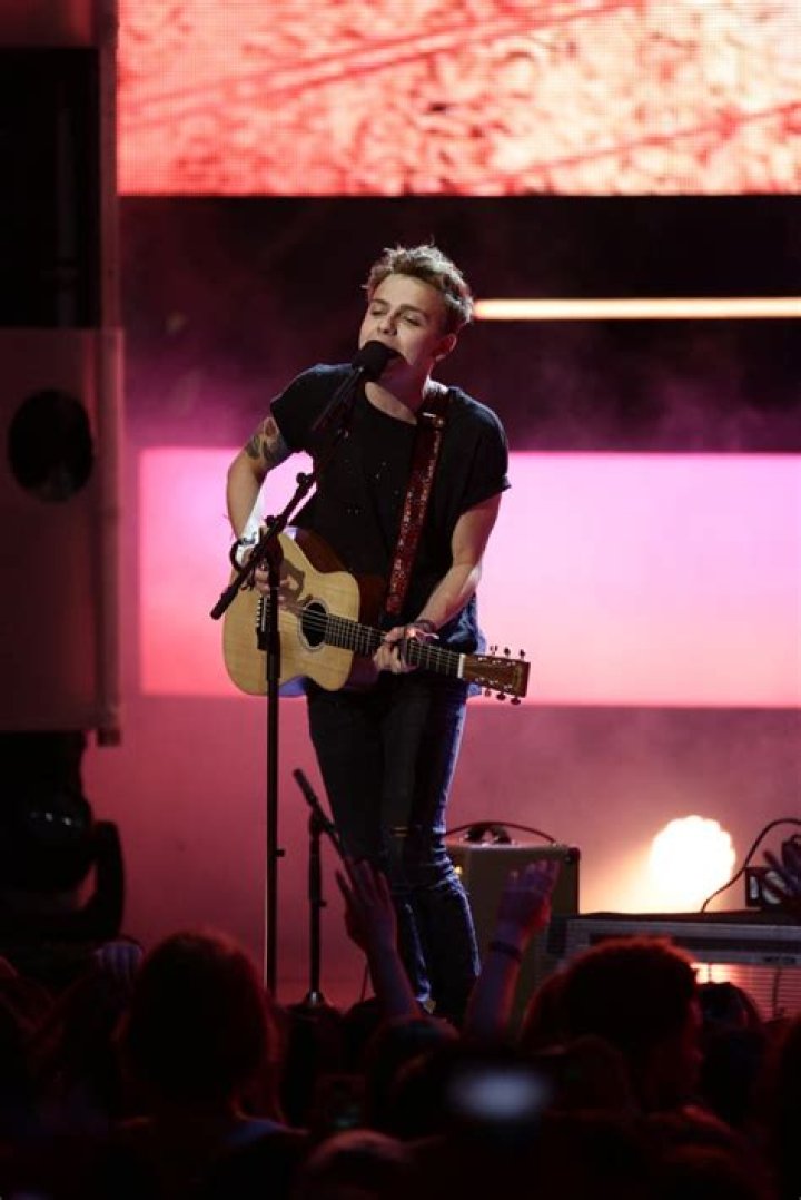 Scott Helman — Pics