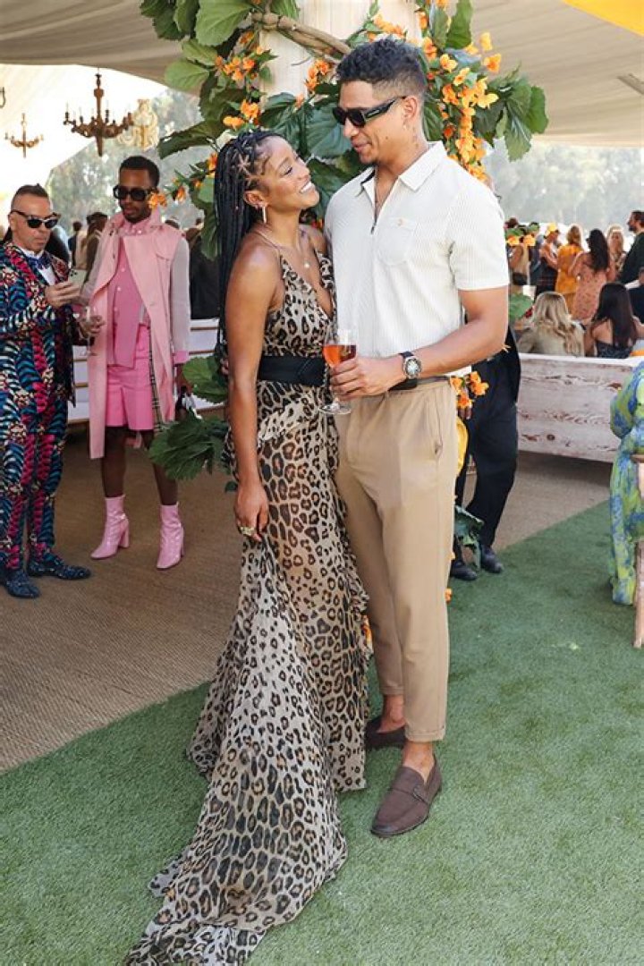 See the Couple Together – Hollywood Life