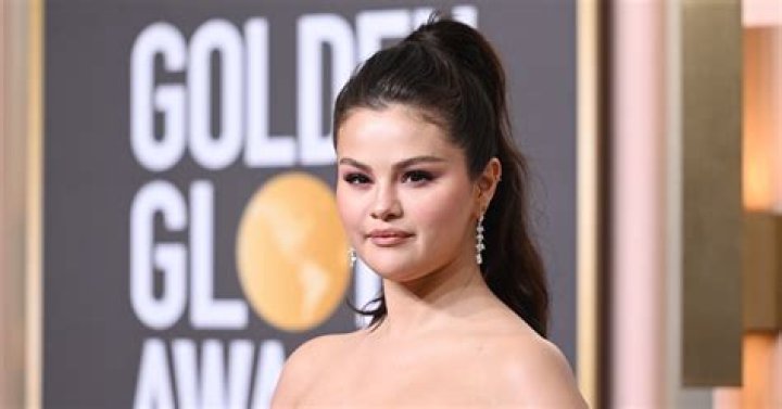 Selena Gomez & Post Malone’s Music Sketch — Video – Hollywood Life