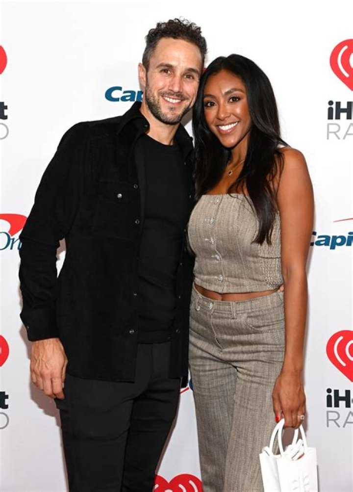 Tayshia Adams Responds To Zac Clark Split Speculation After She’s Pictured Without Her Ring On