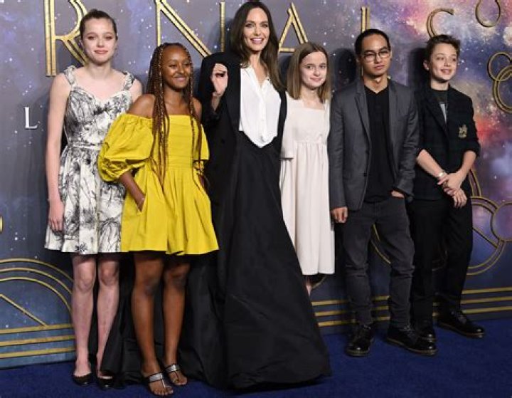 Vivienne, 12, Shows She’s Nearly As Tall As Mom Angelina Jolie While Out On Shopping Trip