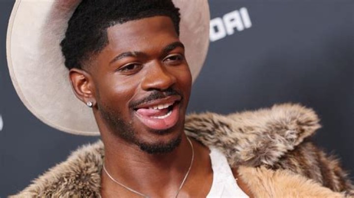 Who Is Lil Nas X? 5 Things To Know About The Rapper – Hollywood Life